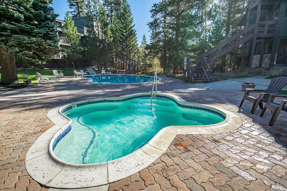 Fully Renovated! St Anton #17 Ski In Ski Out 1 Bedroom 1 Bathroom Condo! Sleeps Up To 4! Mammoth Lakes Esterno foto