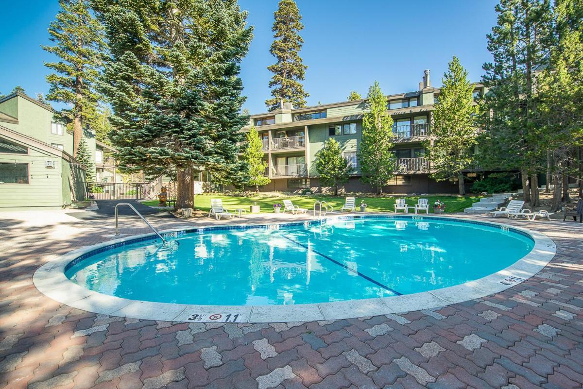 Fully Renovated! St Anton #17 Ski In Ski Out 1 Bedroom 1 Bathroom Condo! Sleeps Up To 4! Mammoth Lakes Esterno foto