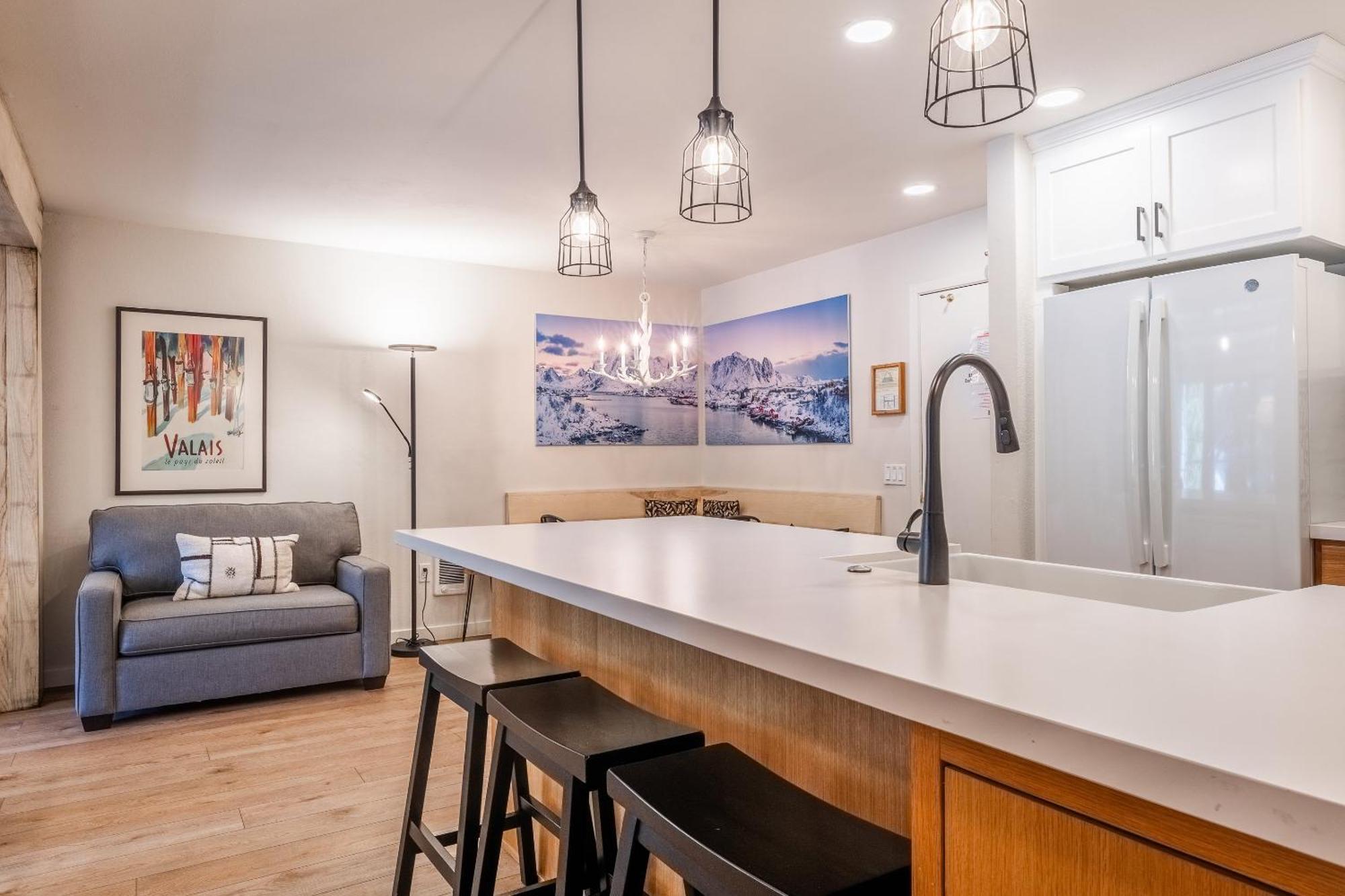 Fully Renovated! St Anton #17 Ski In Ski Out 1 Bedroom 1 Bathroom Condo! Sleeps Up To 4! Mammoth Lakes Esterno foto